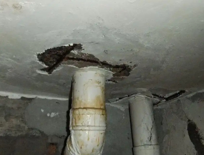 阿荣卫生间漏水维修公司浅析阿荣卫生间渗水维修的方法